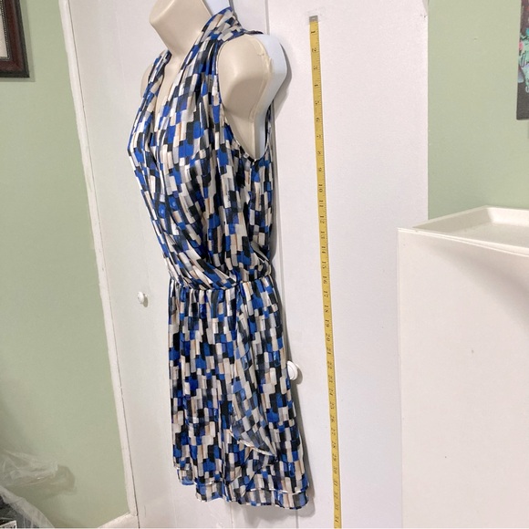 White House Black Market Sleeveless Geometric Wrap A Line Flowy Dress Size 6 - Picture 6 of 15